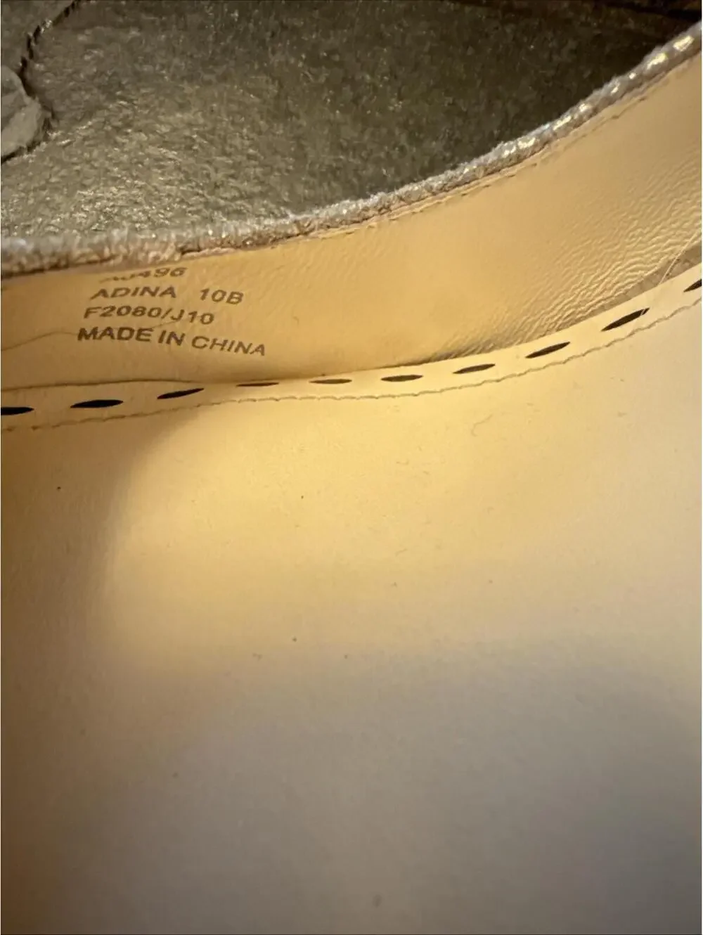 COACH GOLD Leather High Heels Pumps Size 10B Elegant ,  Beautiful And Classy